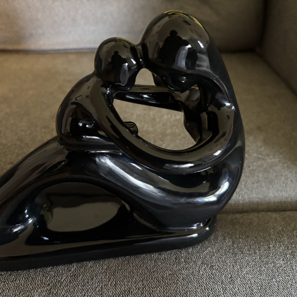 NWOT Black Ceramic Couple Sculpture